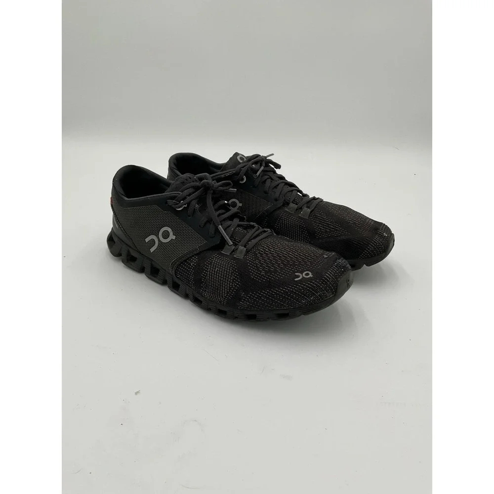On Cloud X Women's Running Shoe Size 9 Black Sneaker Lace Up 650 Training Runner